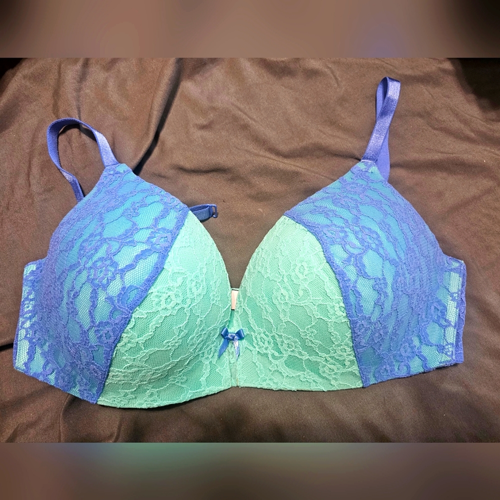 Victoria Secret bra